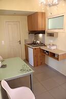 Effi Apartments