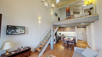 Porto Enetiko Suites
