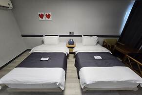 Galaxy Hotel