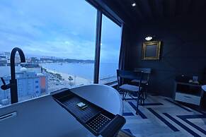 Galaxy Hotel