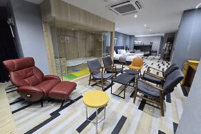 Galaxy Hotel