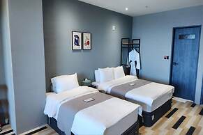 Galaxy Hotel