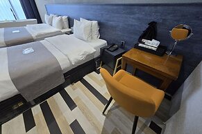 Galaxy Hotel