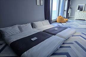 Galaxy Hotel