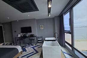 Galaxy Hotel