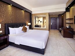 Grand Mercure Solo Baru