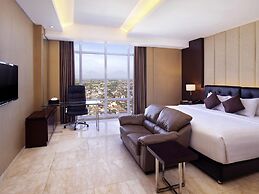 Grand Mercure Solo Baru
