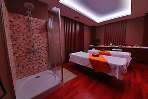 Ramada by Wyndham Istanbul Merter