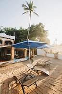 Sayulita Beach House Hotel