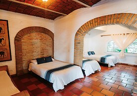 Sayulita Beach House Hotel