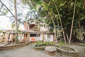 Sayulita Beach House Hotel