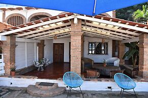 Sayulita Beach House Hotel