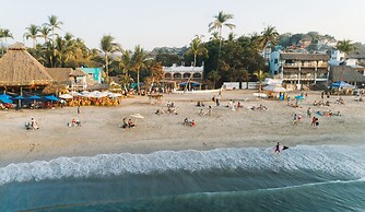 Sayulita Beach House Hotel