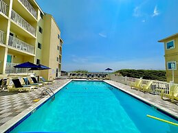 Surf Side Hotel