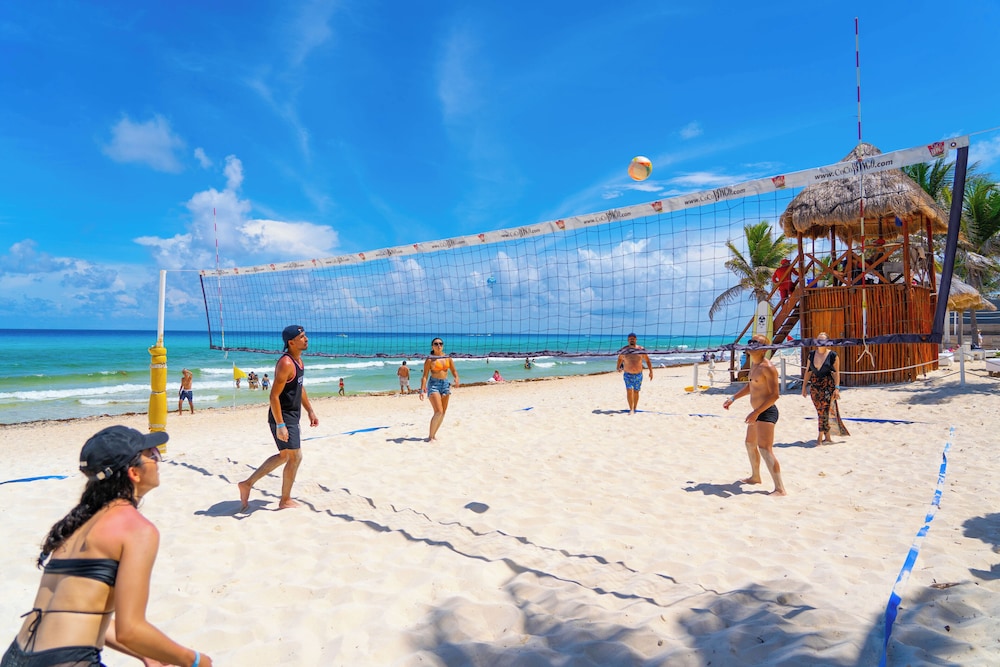 The Pyramid Cancun By Oasis - All Inclusive