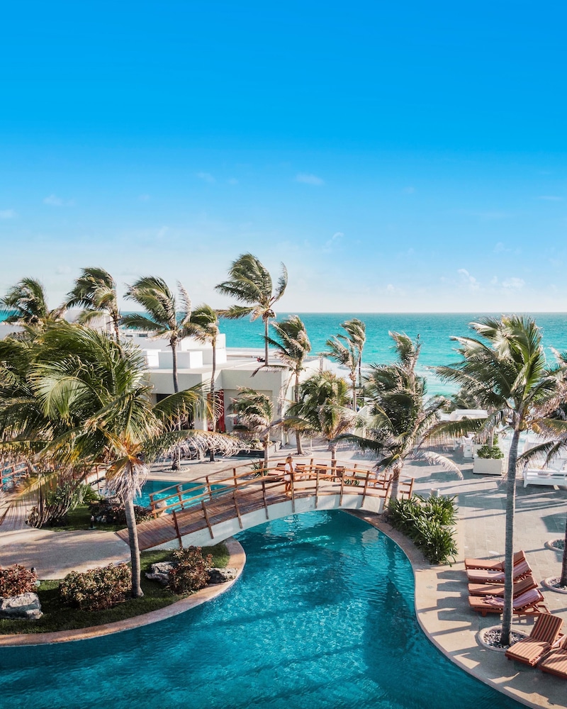 The Pyramid Cancun By Oasis - All Inclusive
