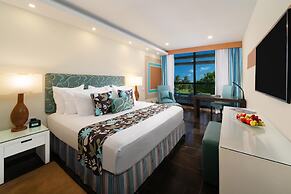 The Pyramid Cancun By Oasis - All Inclusive