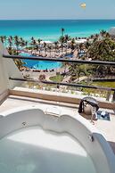The Pyramid Cancun By Oasis - All Inclusive