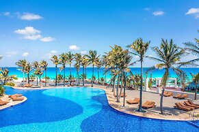The Pyramid Cancun By Oasis - All Inclusive