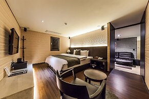 JBIS Hotel