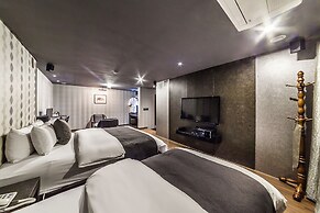 JBIS Hotel