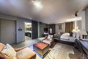 JBIS Hotel