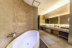 JBIS Hotel