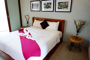 Louto Dmell Villa & Deluxe