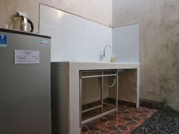 Louto Dmell Villa & Deluxe