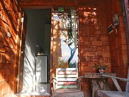 Louto Dmell Villa & Deluxe
