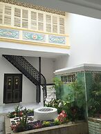 Heeren Palm Suites