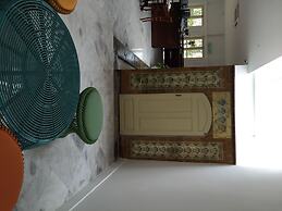 Heeren Palm Suites