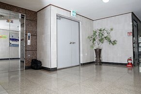 Hill Stay Hotel Residence