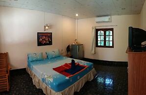 Subtawee Resort