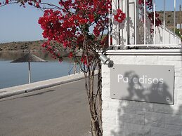 Paradisos