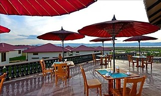 Inle Garden Hotel