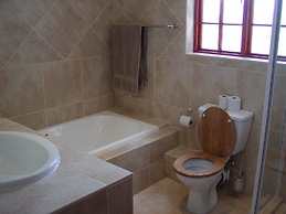 Ascot Gardens Self Catering
