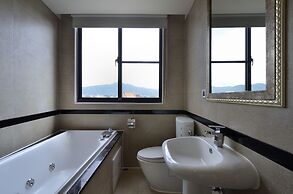 Hotel Modern Puli