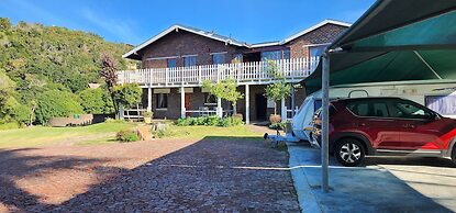 Salt River Lodge