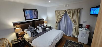 Lagoon Lodge