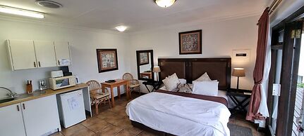 Lagoon Lodge