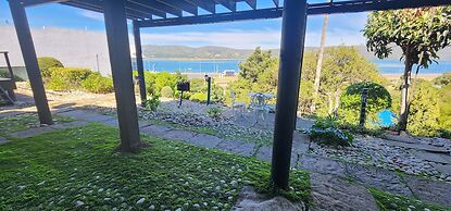 Lagoon Lodge