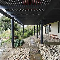 Lagoon Lodge