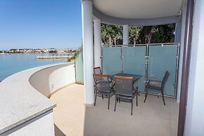 Sunset Split Rooms