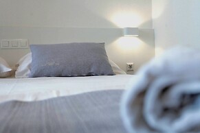 Sunset Split Rooms