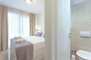 Sunset Split Rooms
