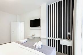 Sunset Split Rooms