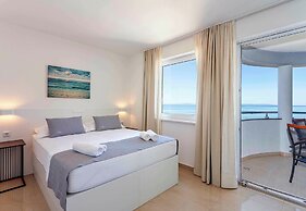 Sunset Split Rooms