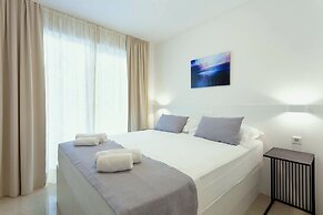 Sunset Split Rooms
