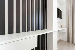 Sunset Split Rooms